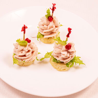 Canape suitsukanavahuga